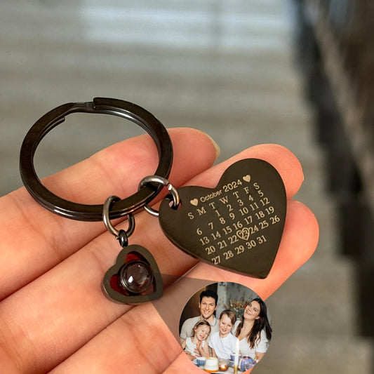 HIYONG Custom Photo Projection Keychain Heart Pendant Laser Engraved Date